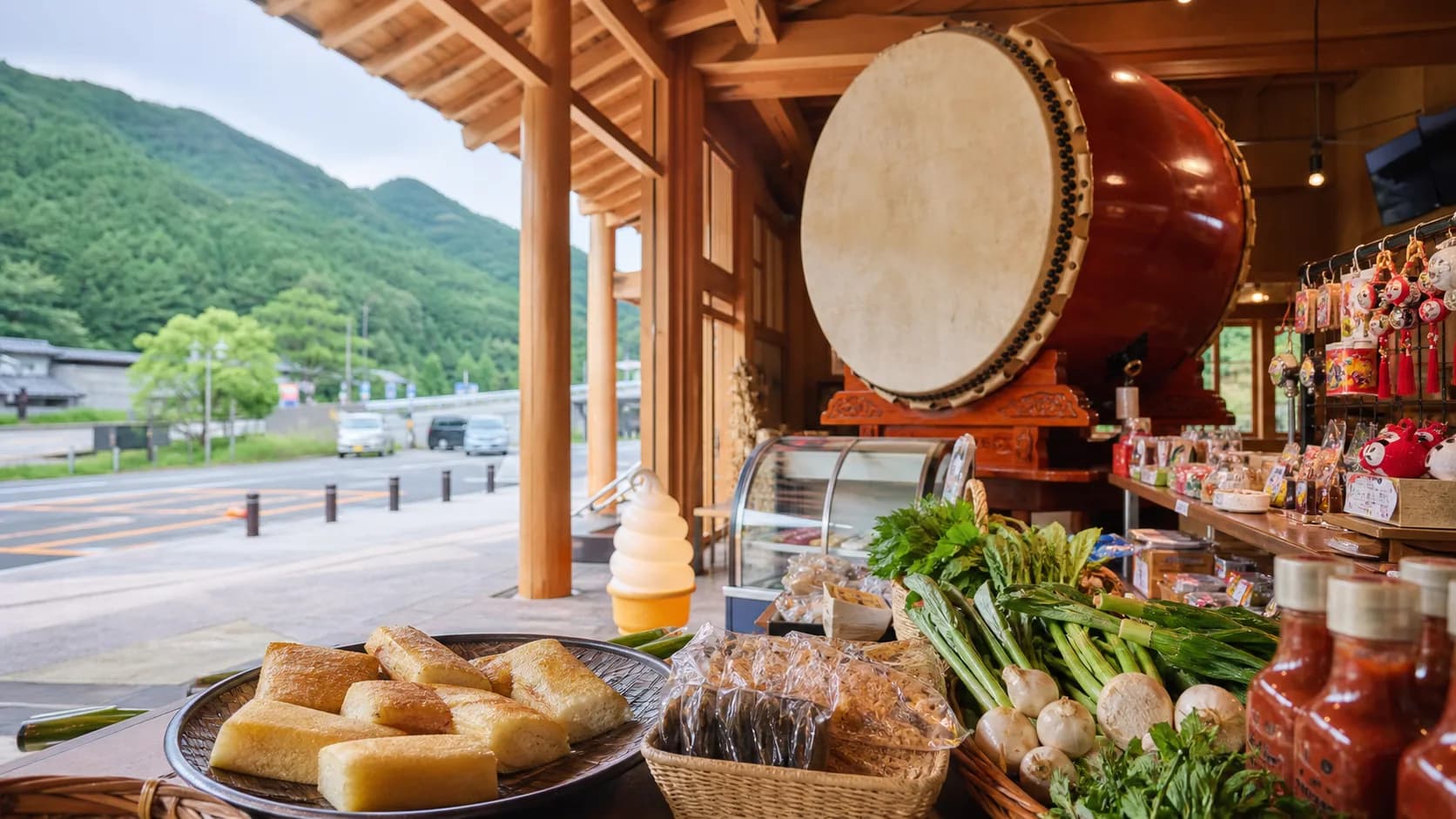 展现大太鼓和北秋田美食意象的照片风格示意图