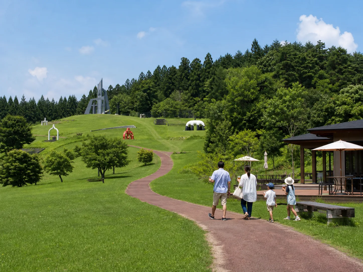 北の広場・南の広場のアイキャッチ