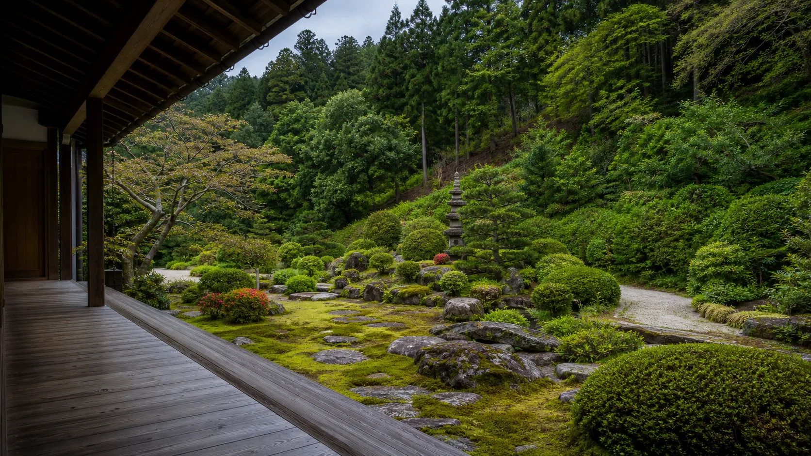 満光寺の庭園散策を思わせるイメージ写真