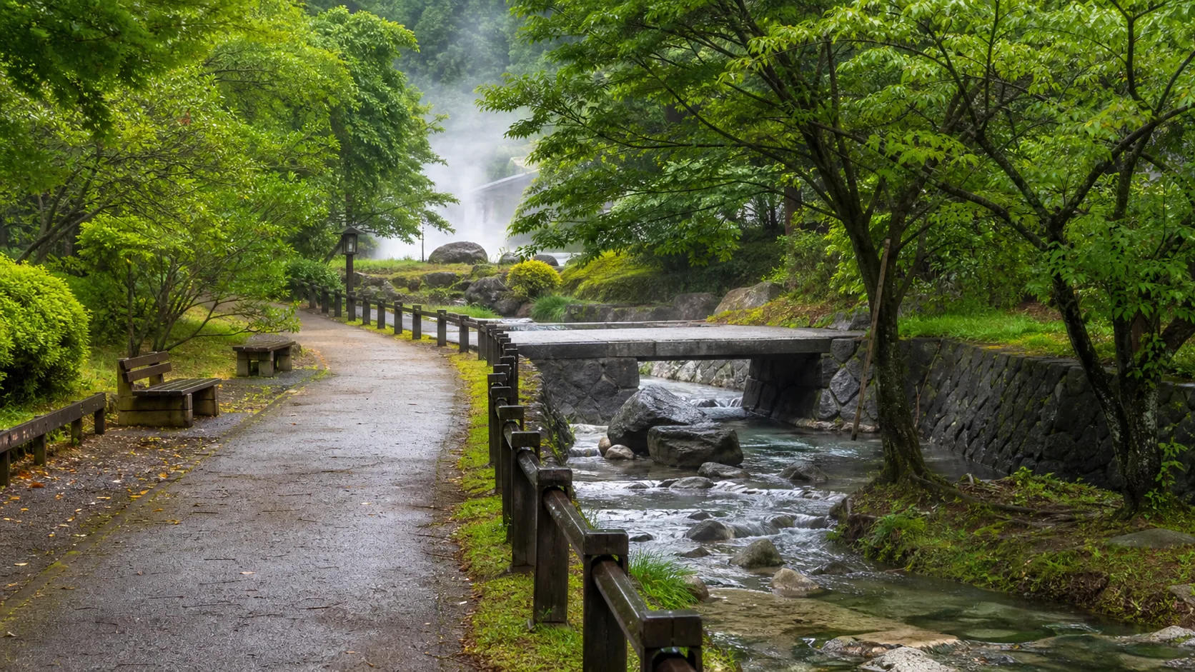 植木温泉や小野泉水公園周辺の散策を思わせる写真調イメージ